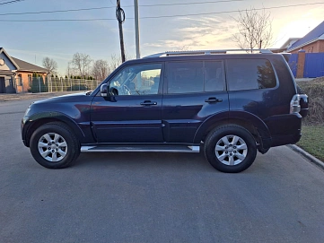 Mitsubishi Pajero, 2010г, полный привод, автомат