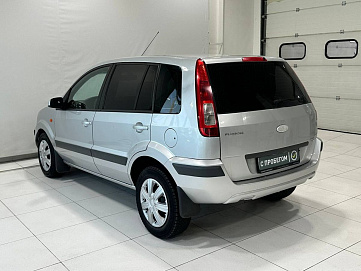 Ford Fusion, 2008г, передний привод, механика