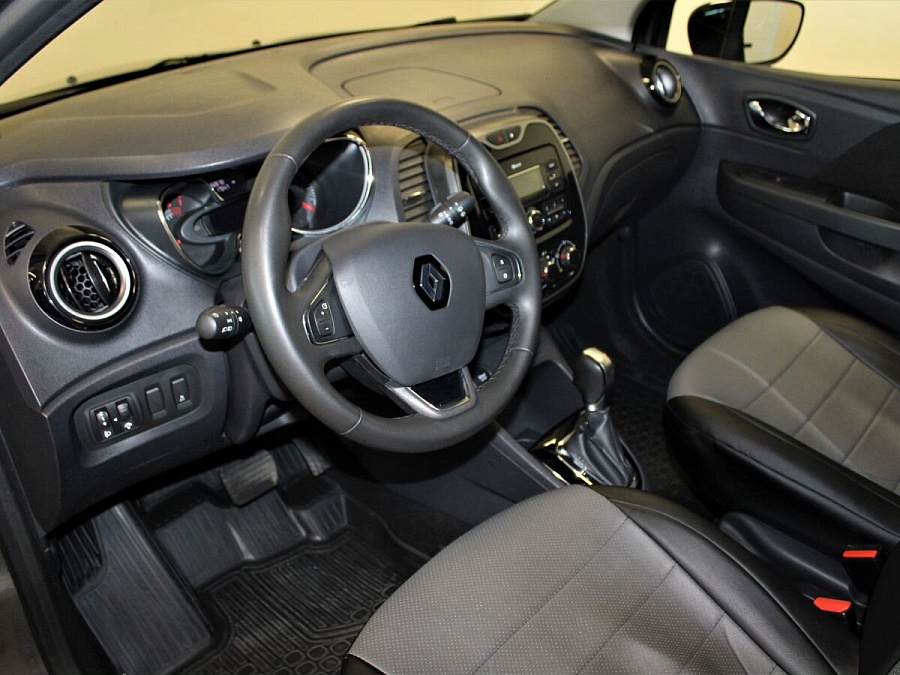 Renault , 2018г., передний привод, автомат