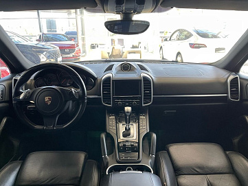 Porsche Cayenne, 2012г, полный привод, автомат