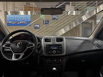 Renault , 2019г., передний привод, автомат