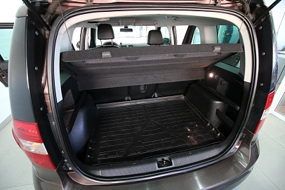 Skoda Yeti, 2015г., передний привод, робот