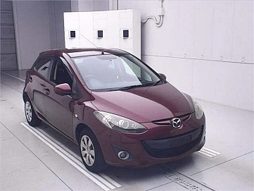Mazda Demio, 2012г, передний привод, вариатор