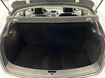 Opel , 2012г., передний привод, механика