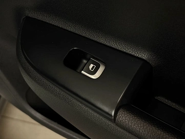 Kia Rio, 2018г, передний привод, автомат