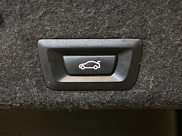 BMW , 2012г., передний привод, автомат