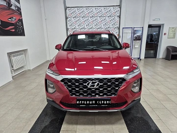 Hyundai Santa Fe, 2018г, полный привод, автомат