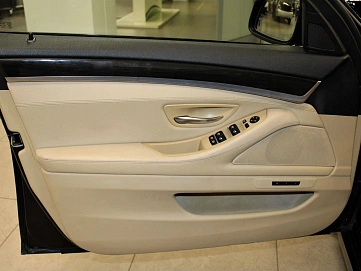 BMW , 2012г., передний привод, автомат