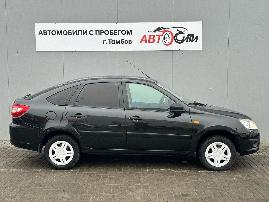 Lada (ВАЗ) Granta, 2015г., передний привод, механика