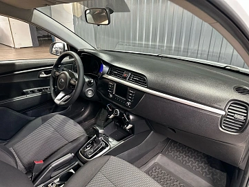 Kia Rio, 2018г., передний привод, автомат