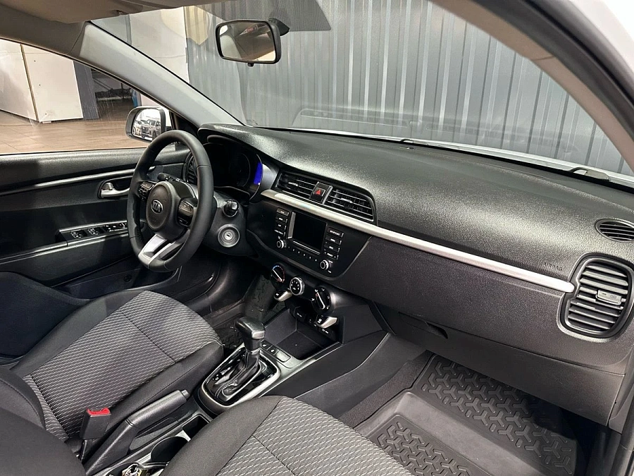 Kia Rio, 2018г., передний привод, автомат