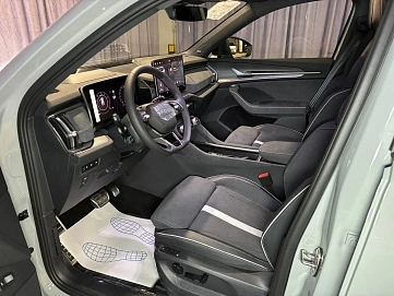 Skoda Kodiaq, 2025г, полный привод, робот