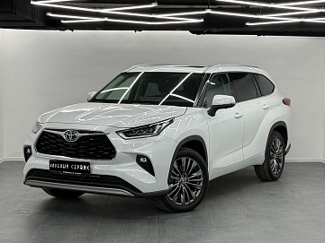 Toyota Highlander, 2025г, полный привод, автомат