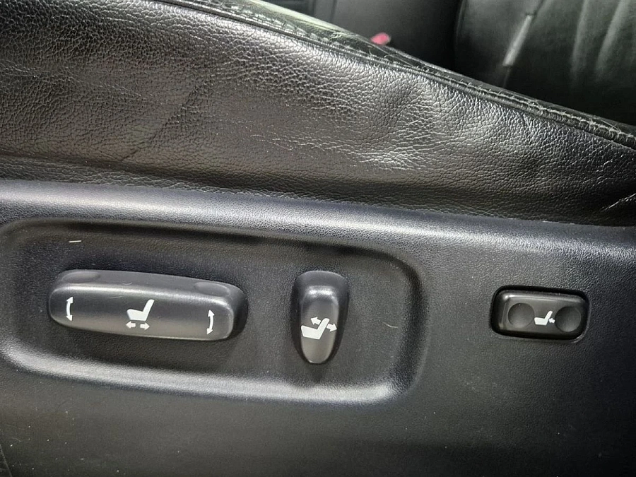 Toyota Land Cruiser, 2011г., полный привод, автомат