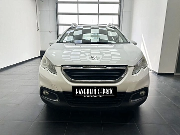 Peugeot 2008, 2014г, передний привод, автомат