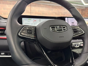 Geely Coolray, 2024г, передний привод, робот