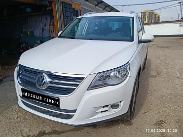 Volkswagen Tiguan, 2008г, полный привод, механика