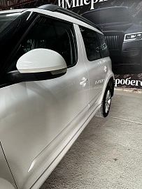 Skoda Yeti, 2014г, передний привод, робот