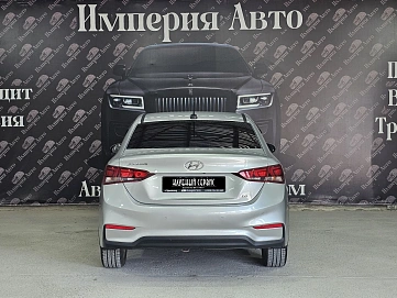 Hyundai Solaris, 2017г, передний привод, автомат