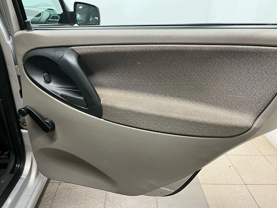 Lada (ВАЗ) Kalina, 2010г., передний привод, механика