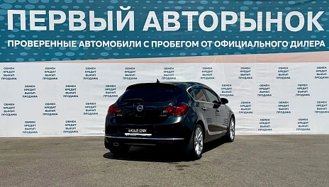 Opel Astra, 2013г, передний привод, автомат