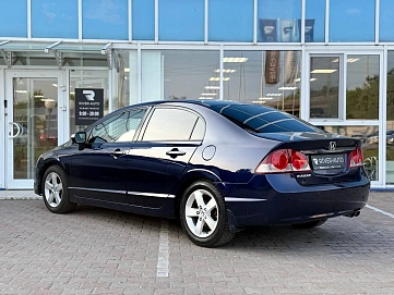 Honda Civic, 2008г, передний привод, автомат