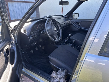 Chevrolet Niva, 2015г, полный привод, механика