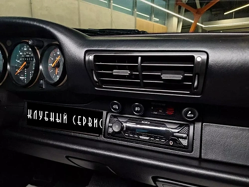 Porsche 911, 1995г, задний привод, автомат