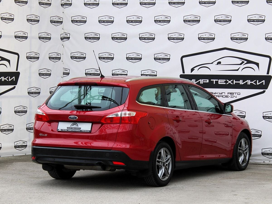 Ford Focus, 2012г., передний привод, робот