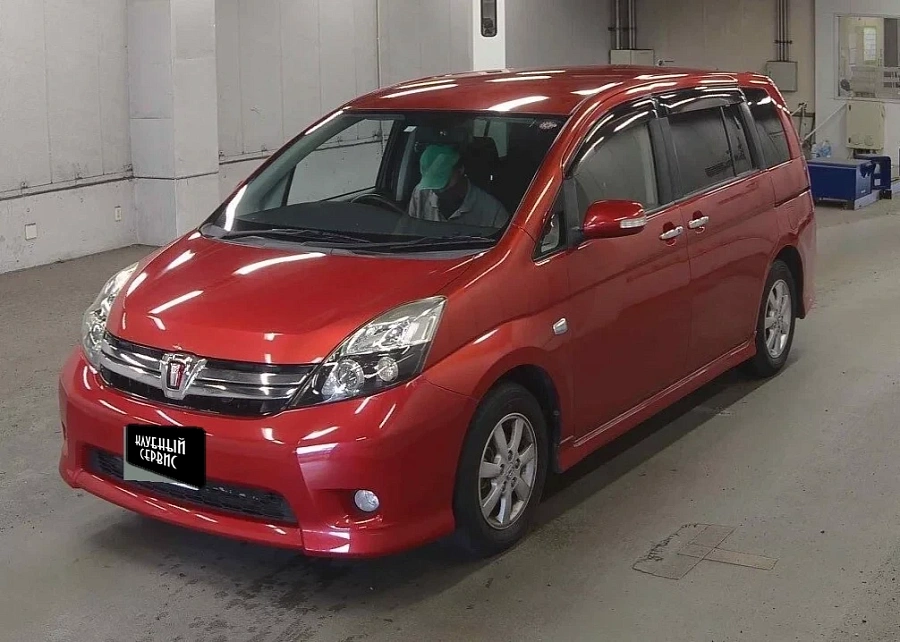 Toyota ISis, 2011г., передний привод, вариатор