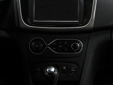 Renault , 2019г., передний привод, автомат