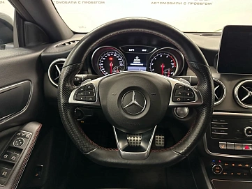 Mercedes-Benz , 2016г., передний привод, автомат