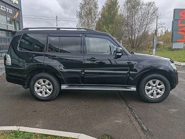Mitsubishi Pajero, 2013г, полный привод, автомат