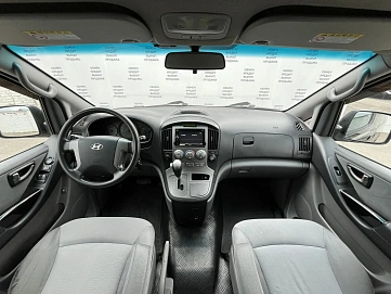 Hyundai Grand Starex, 2008г, задний привод, автомат