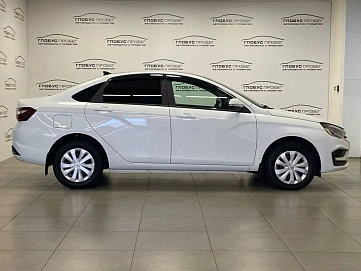 Lada (ВАЗ) Vesta, 2023г, передний привод, механика