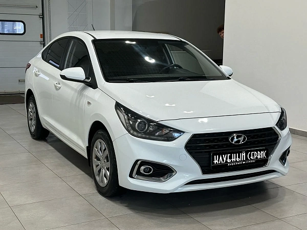 Hyundai Solaris, 2019г., передний привод, автомат