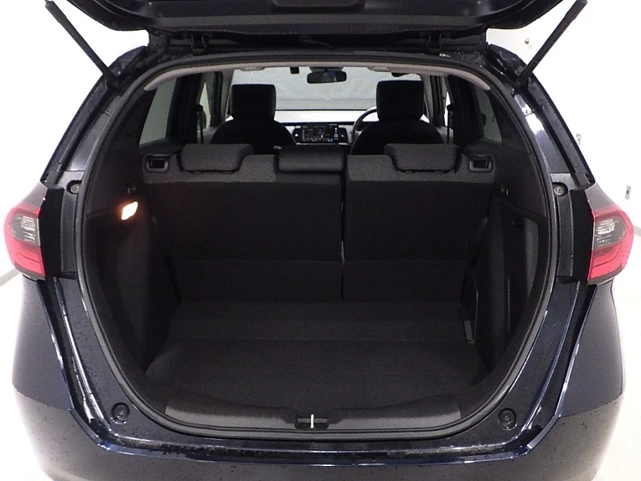 Honda Fit, 2022г., передний привод, вариатор