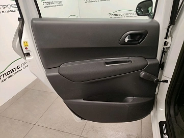 Peugeot 3008, 2012г, передний привод, механика