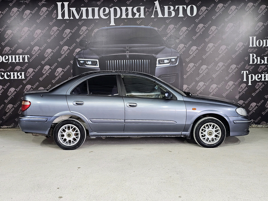 Nissan Sunny, 2003г., передний привод, автомат