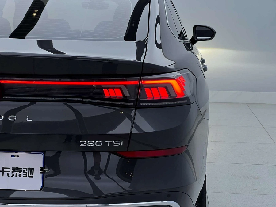 Volkswagen Lamando, 2022г., передний привод, робот