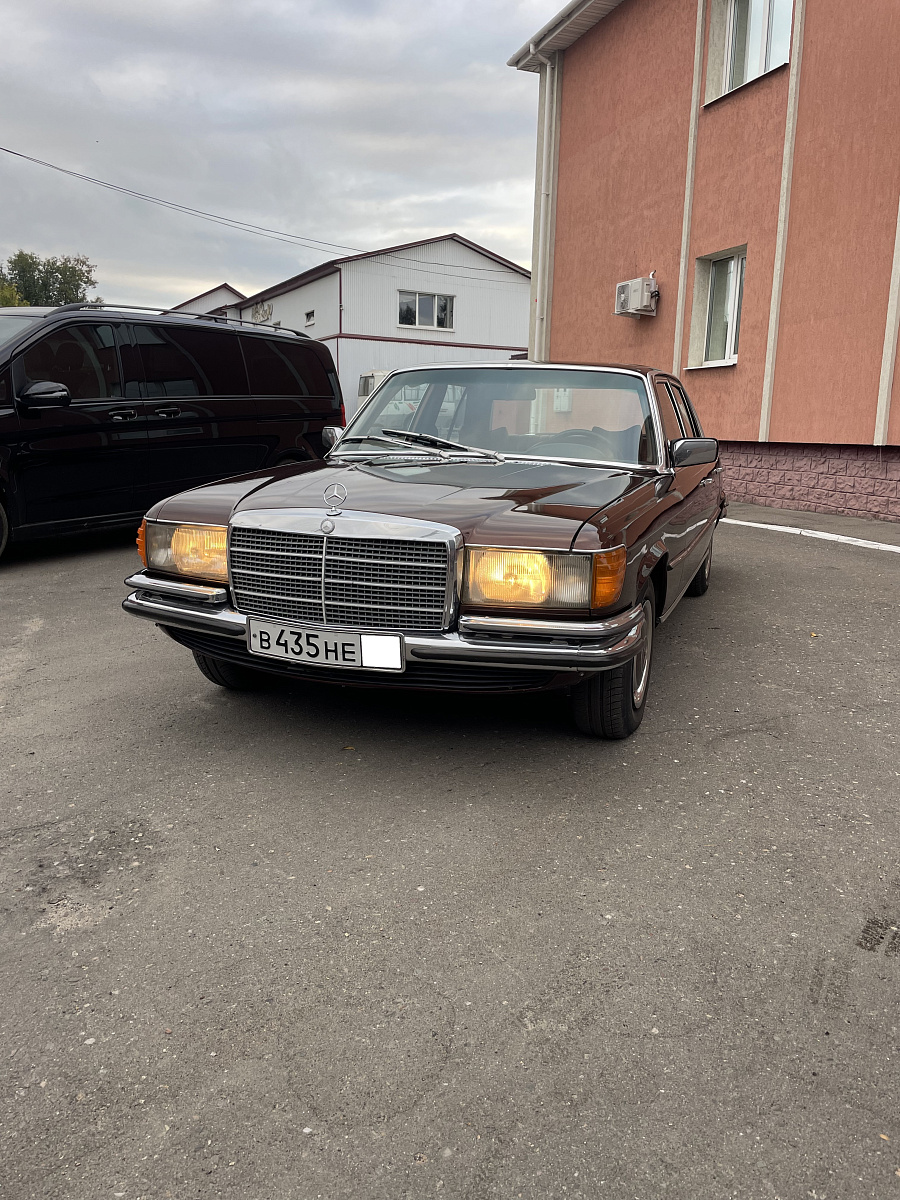 Mercedes-Benz S-Класс, 1980г., задний привод, автомат