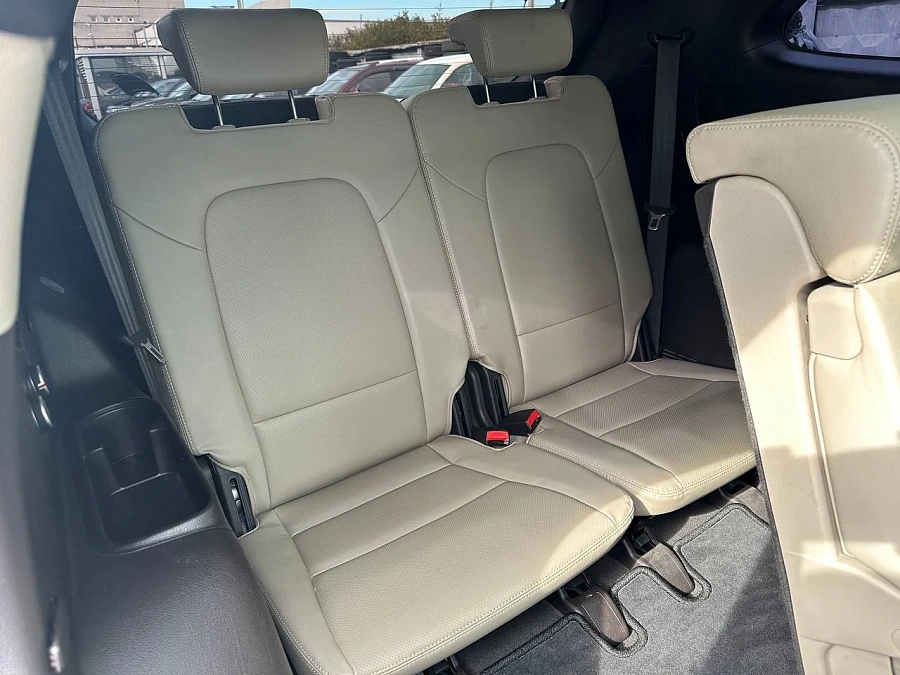 Hyundai Santa Fe, 2014г., полный привод, автомат