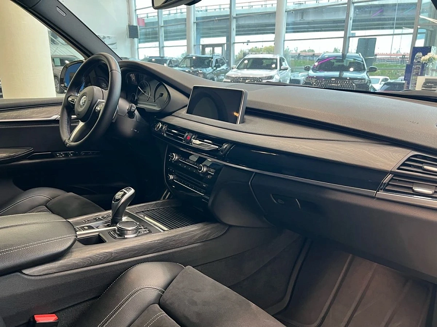 BMW X5, 2018г., полный привод, автомат