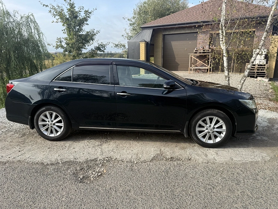 Toyota Camry, 2012г., передний привод, автомат