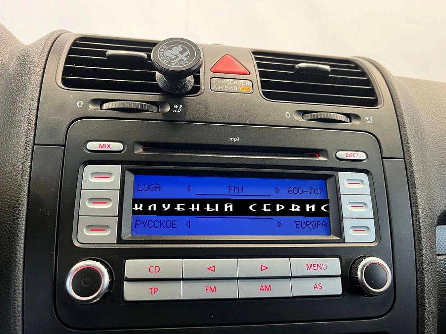 Volkswagen Golf, 2008г., передний привод, автомат