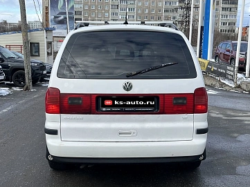 Volkswagen Sharan, 2003г, передний привод, автомат