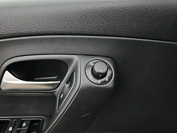 Volkswagen Polo, 2016г, передний привод, автомат