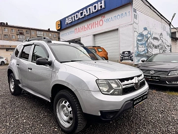 Renault Duster, 2018г, полный привод, автомат