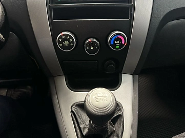 Hyundai Tucson, 2008г, передний привод, механика