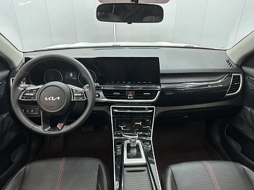 Kia KX3, 2022г, передний привод, вариатор